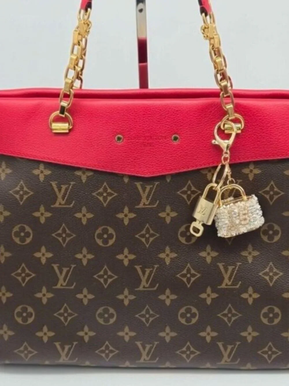 Louis Vuitton add touch